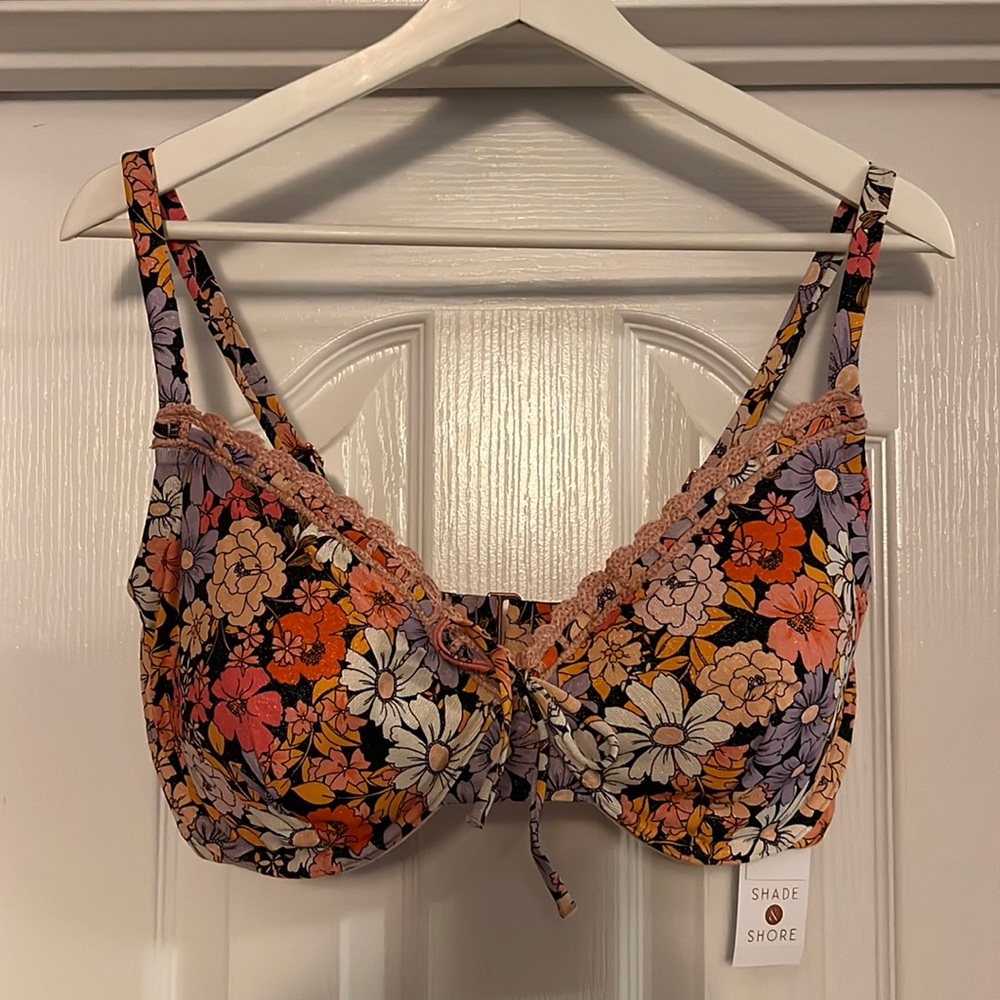Floral bikini top 38DD underwire